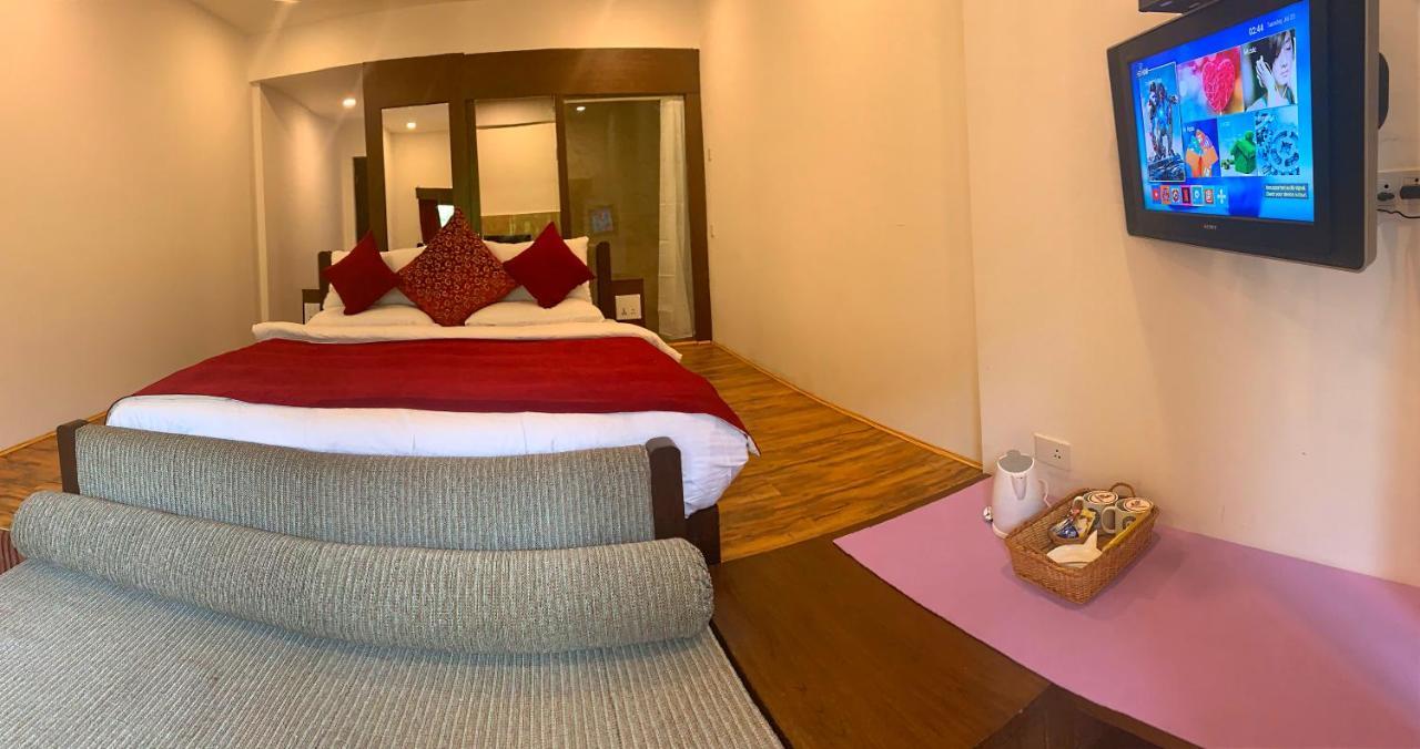 เดอะ สุลต่าน รีสอร์ต Hotel Kulan ภายนอก รูปภาพ