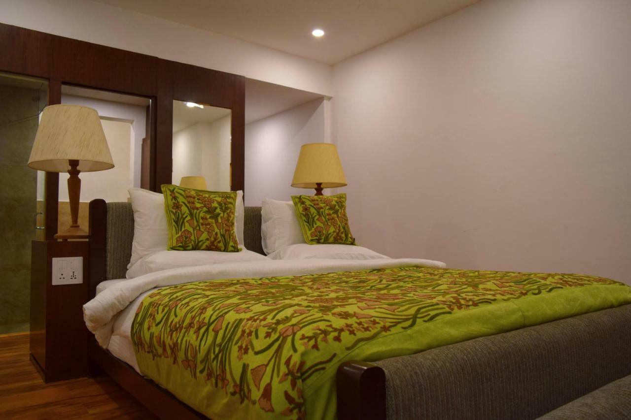 เดอะ สุลต่าน รีสอร์ต Hotel Kulan ภายนอก รูปภาพ